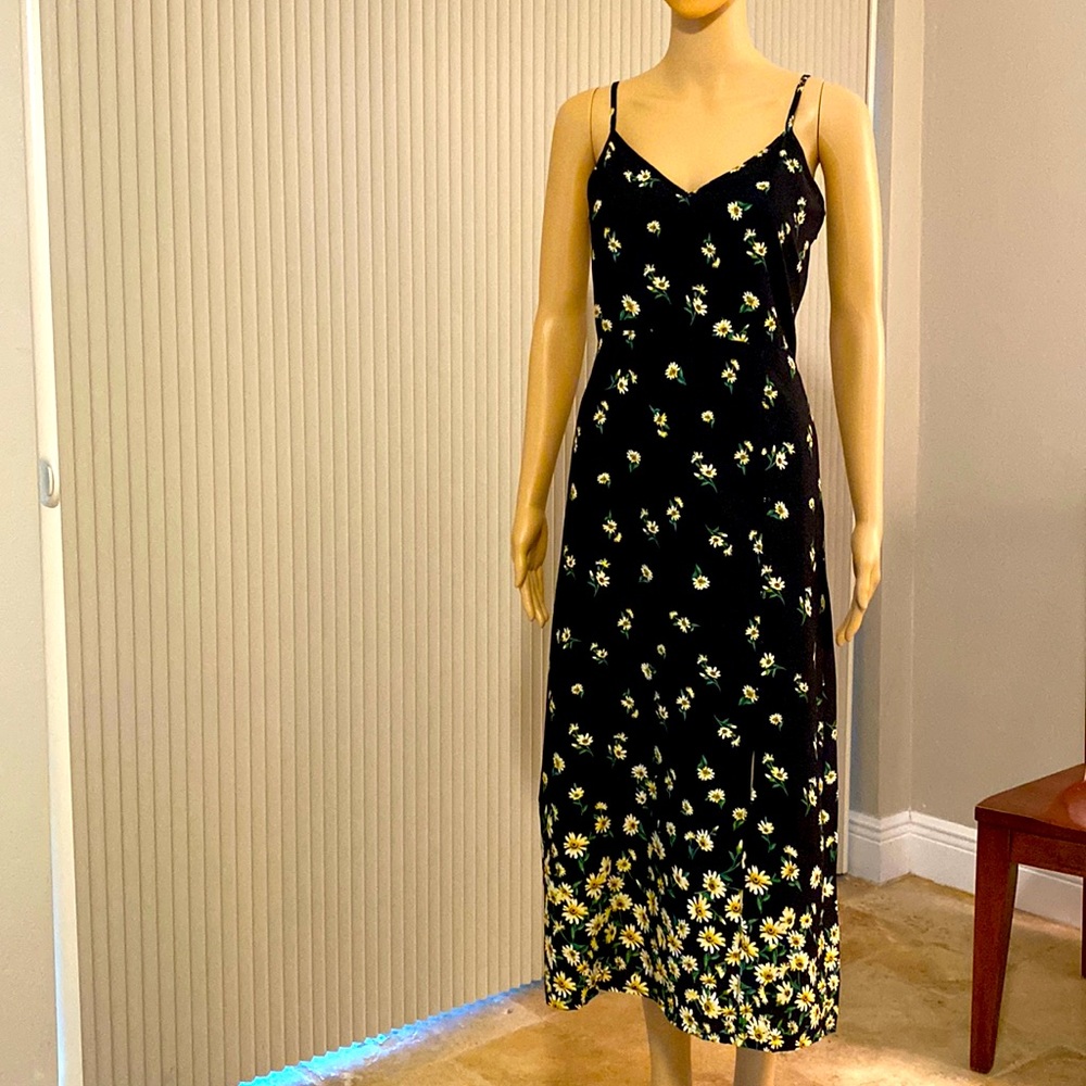 Wednesday's Girl maxi cami dress NWT Size Small in Daisy print black white daisy